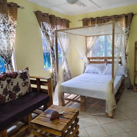 Mount Zion Guest House, Mtwapa Mtomondoni Mombasa Kültér fotó