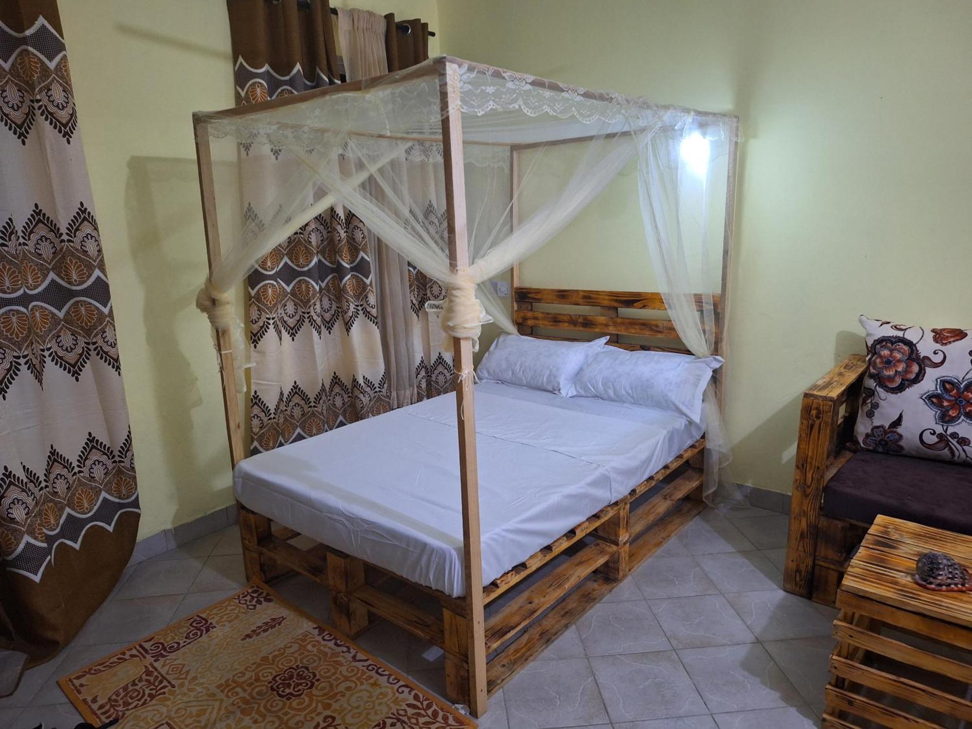 Mount Zion Guest House, Mtwapa Mtomondoni Mombasa Kültér fotó