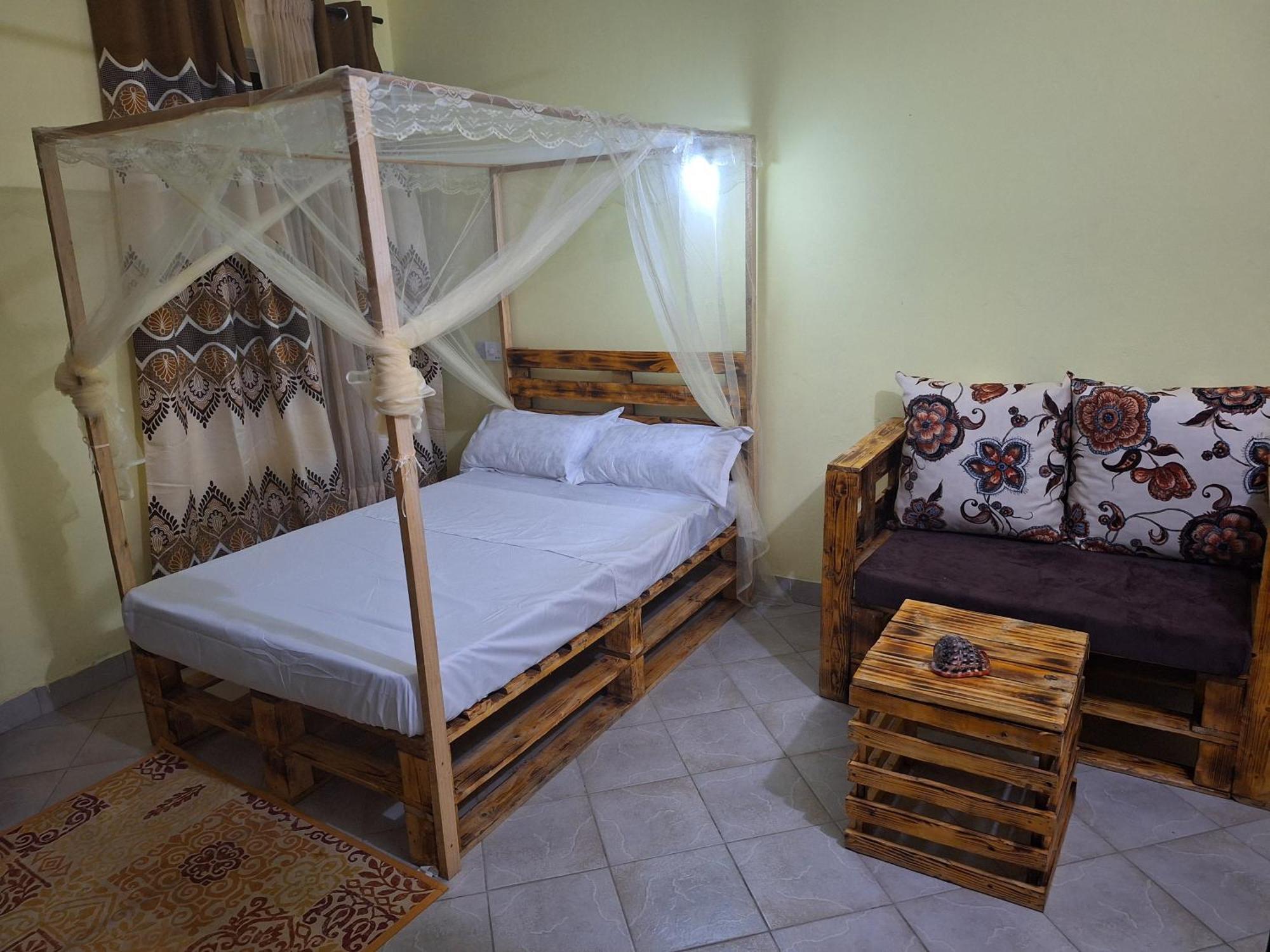 Mount Zion Guest House, Mtwapa Mtomondoni Mombasa Kültér fotó